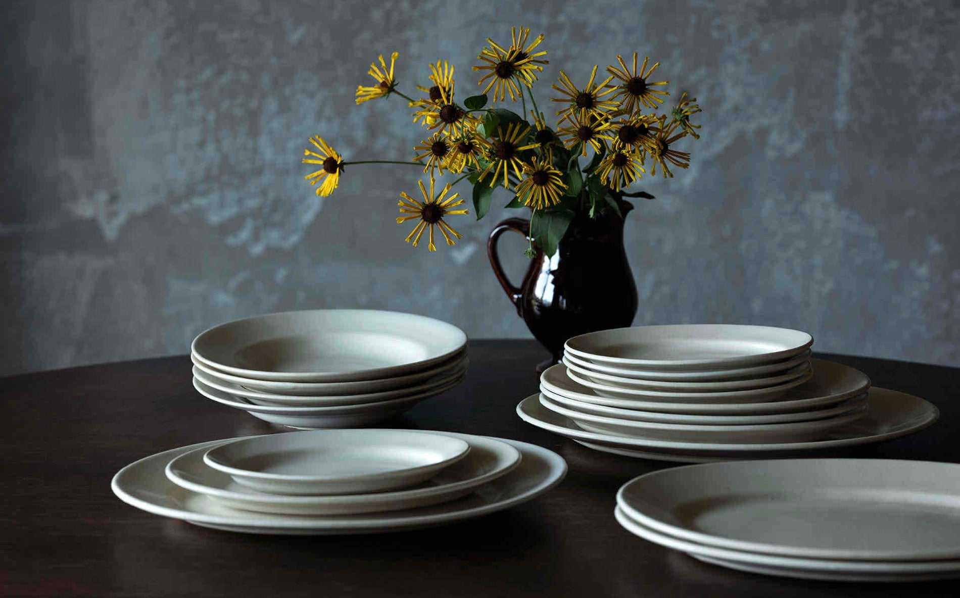 Basic White Plates [定番の型物]